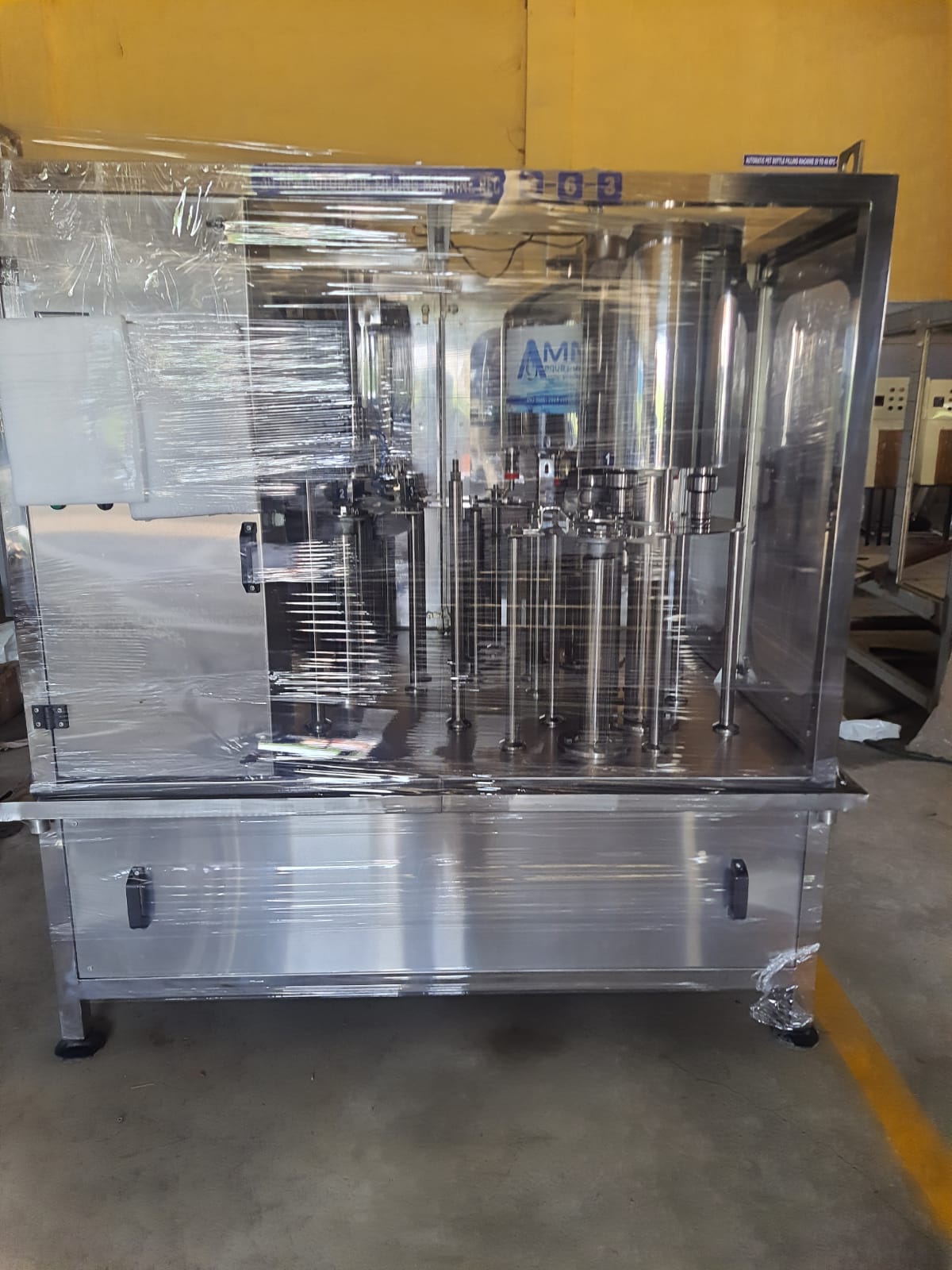 Water Rinsing Filling Capping Machine